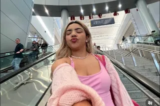 Colombian With Perfect Curves ... - Image 4