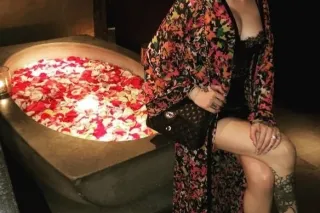 meet your fav avn nominated p0rn star - Image 6