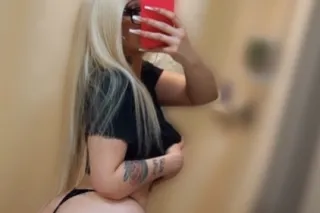 sexy lexi Italian head doctor ... - Image 3