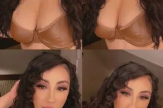 Hot Queen Yummy👅 Special Pussy... - Image 4