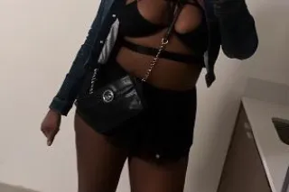 LOS ANGELES OUTCALLS 📲 SEXXY BELIZEAN CALL NOW - Image 1