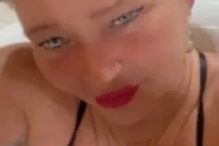 Mature And Sexy - Image 2