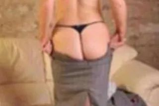 Mature And Sexy - Image 3