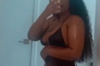 HOLLYWOOD /OUTCALL ONLY BIG BOOTY FREAK - Image 2